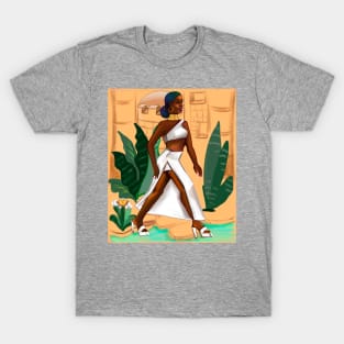 Black is beautiful Afro queen Striding- Mahagony brown skin girl. The best Gifts for black women 2022 T-Shirt